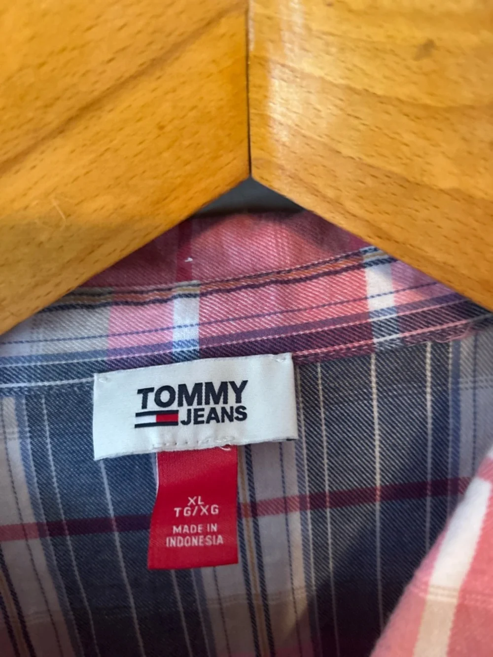 Tommy Jeans cotton shirt - Picture 5 of 12